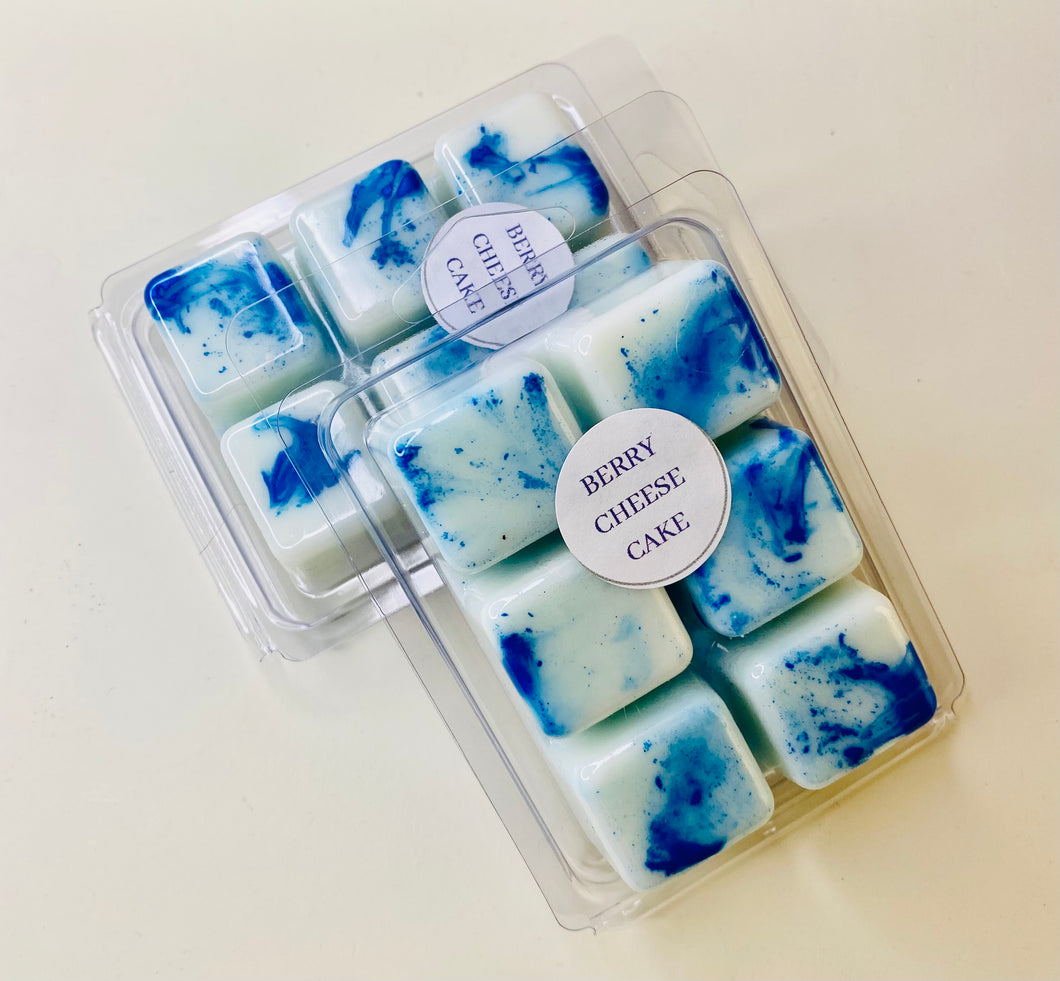 Luxe Wax Melts in Wildberry Cheesecake